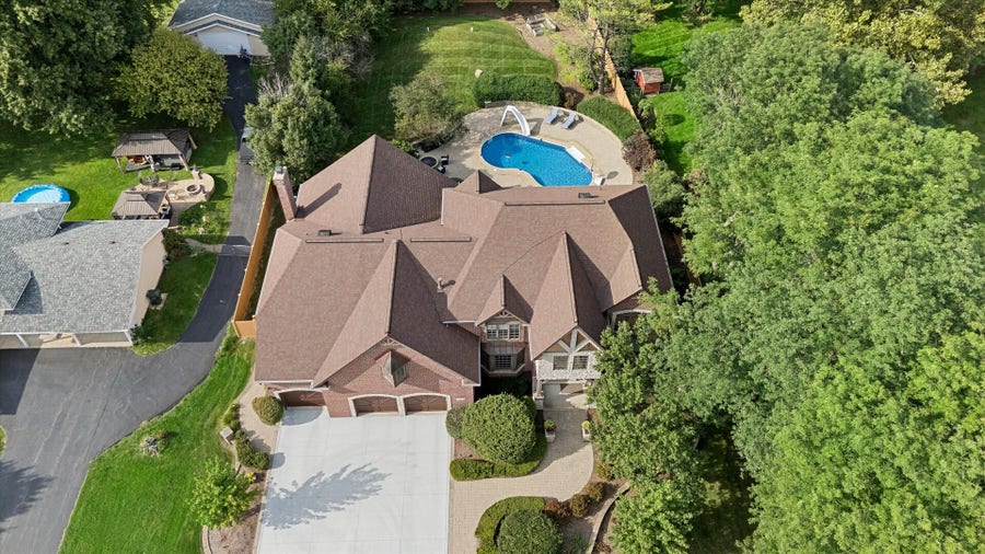 Property photo for 29W280 HARTMAN Drive, Naperville, IL