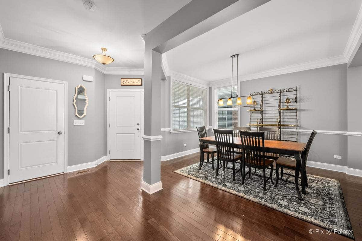 1244 Falcon Ridge Drive, Elgin, IL 60124 1244 Falcon Ridge Drive, Elgin, IL 60124