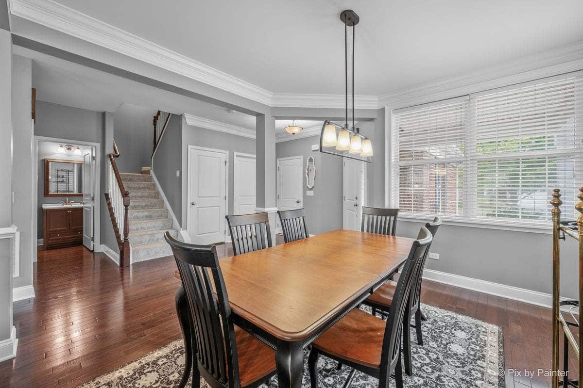 1244 Falcon Ridge Drive, Elgin, IL 60124 1244 Falcon Ridge Drive, Elgin, IL 60124