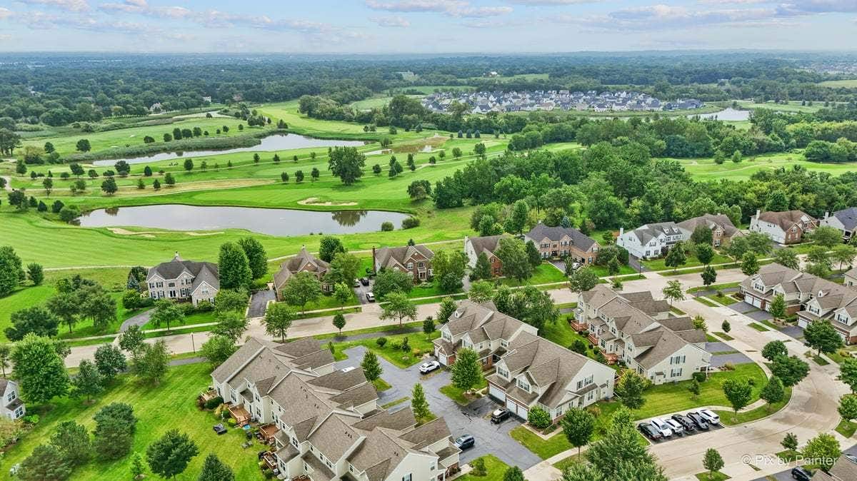 1244 Falcon Ridge Drive, Elgin, IL 60124 1244 Falcon Ridge Drive, Elgin, IL 60124