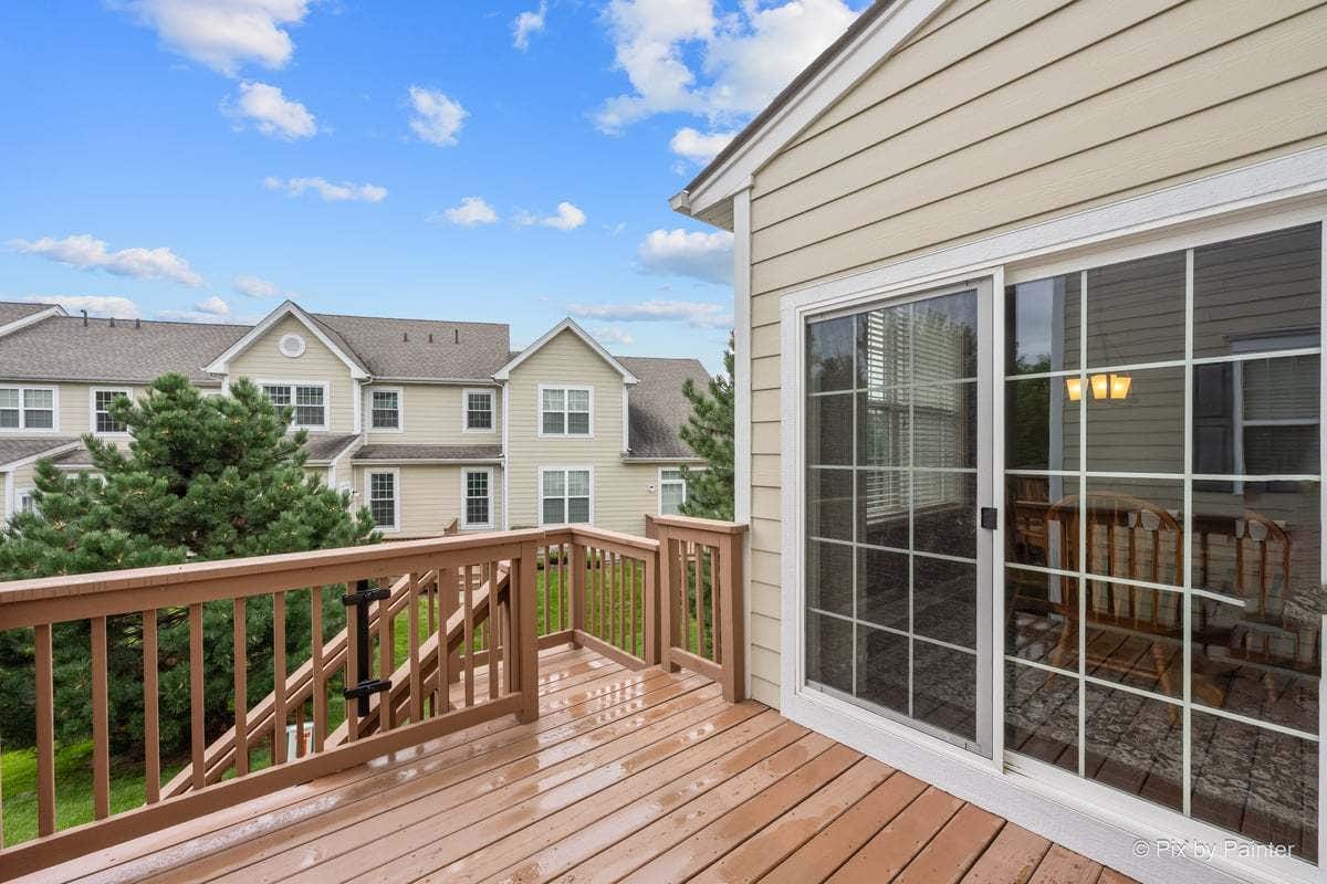 1244 Falcon Ridge Drive, Elgin, IL 60124 1244 Falcon Ridge Drive, Elgin, IL 60124