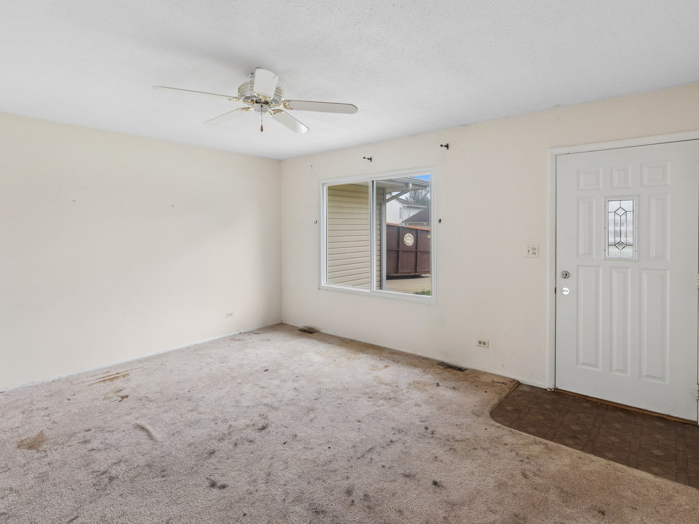 154 Stonehurst Drive, Elgin, IL 60120 154 Stonehurst Drive, Elgin, IL 60120