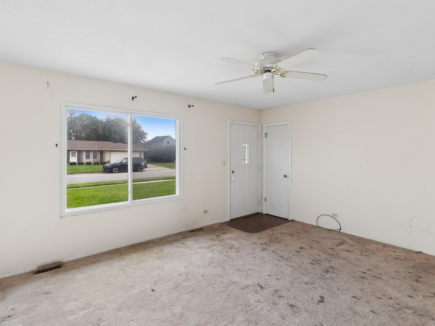 154 Stonehurst Drive, Elgin, IL 60120 154 Stonehurst Drive, Elgin, IL 60120