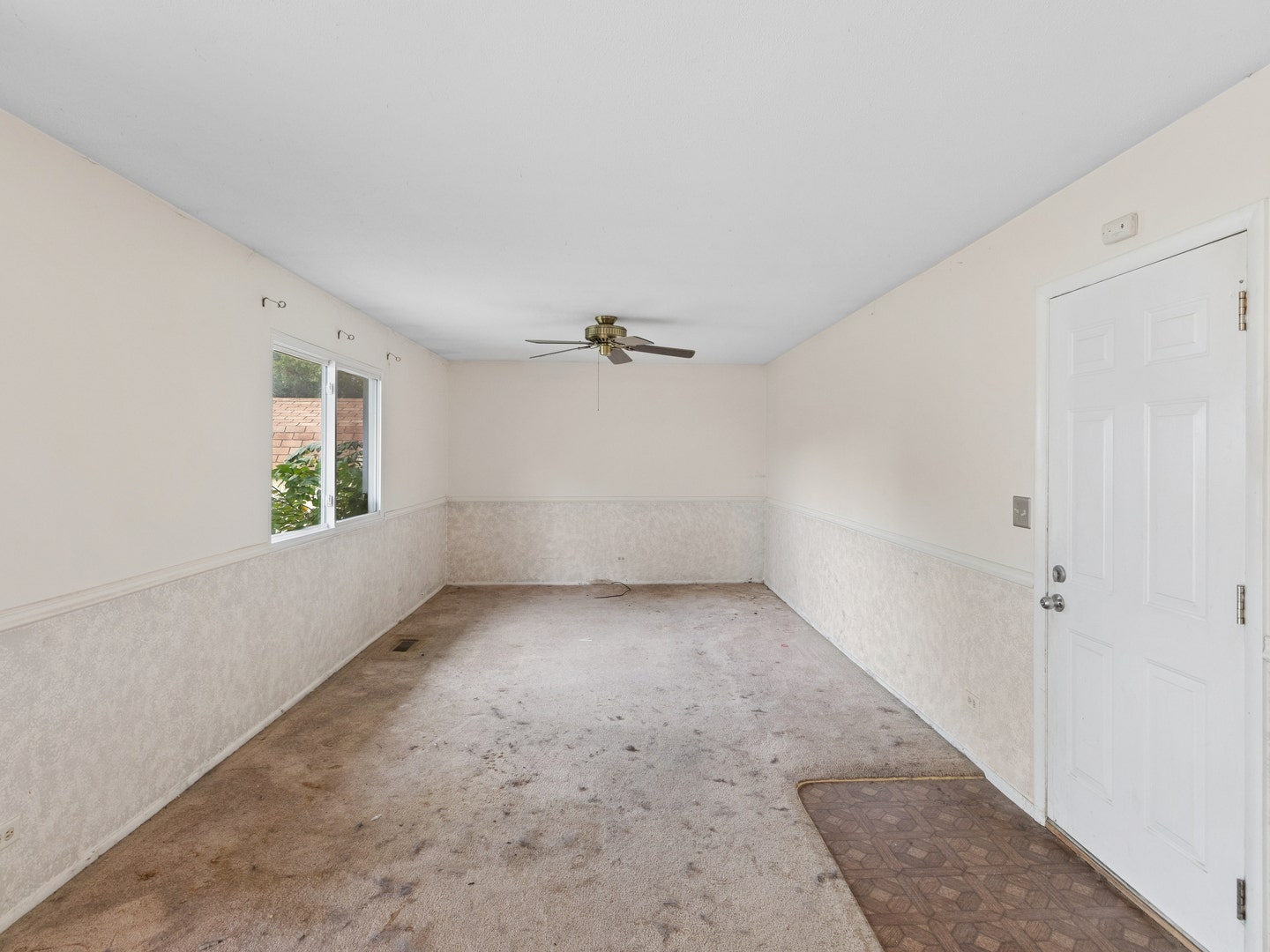 154 Stonehurst Drive, Elgin, IL 60120 154 Stonehurst Drive, Elgin, IL 60120