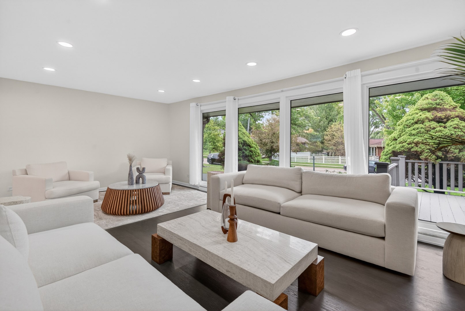 516 ELDON Place, Downers Grove, IL 60516 516 ELDON Place, Downers Grove, IL 60516