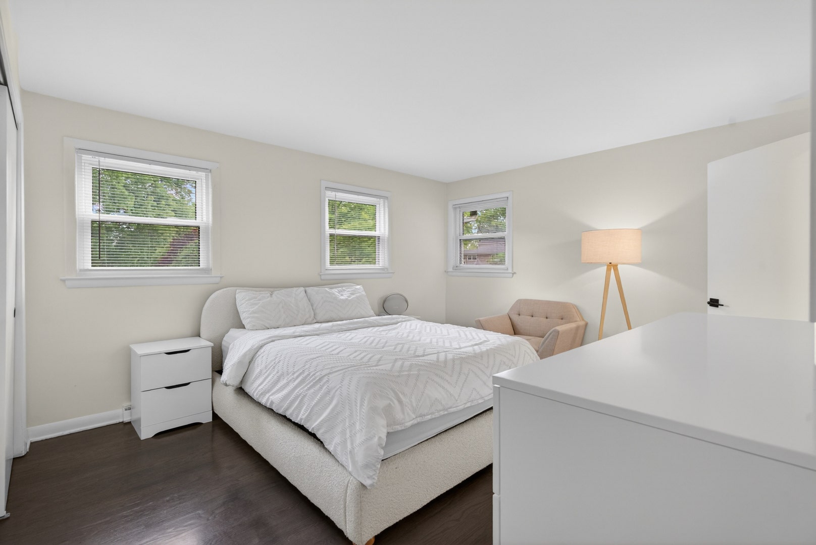 516 ELDON Place, Downers Grove, IL 60516 516 ELDON Place, Downers Grove, IL 60516