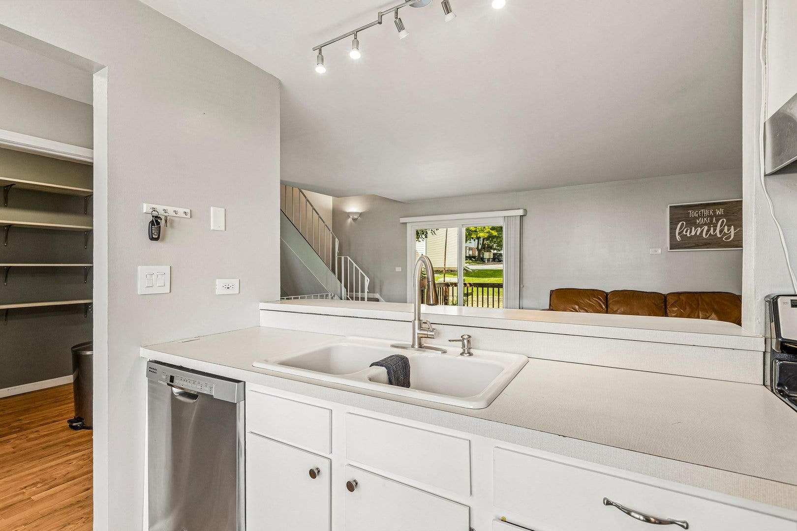 224 Raintree Court, Aurora, IL 60504 224 Raintree Court, Aurora, IL 60504