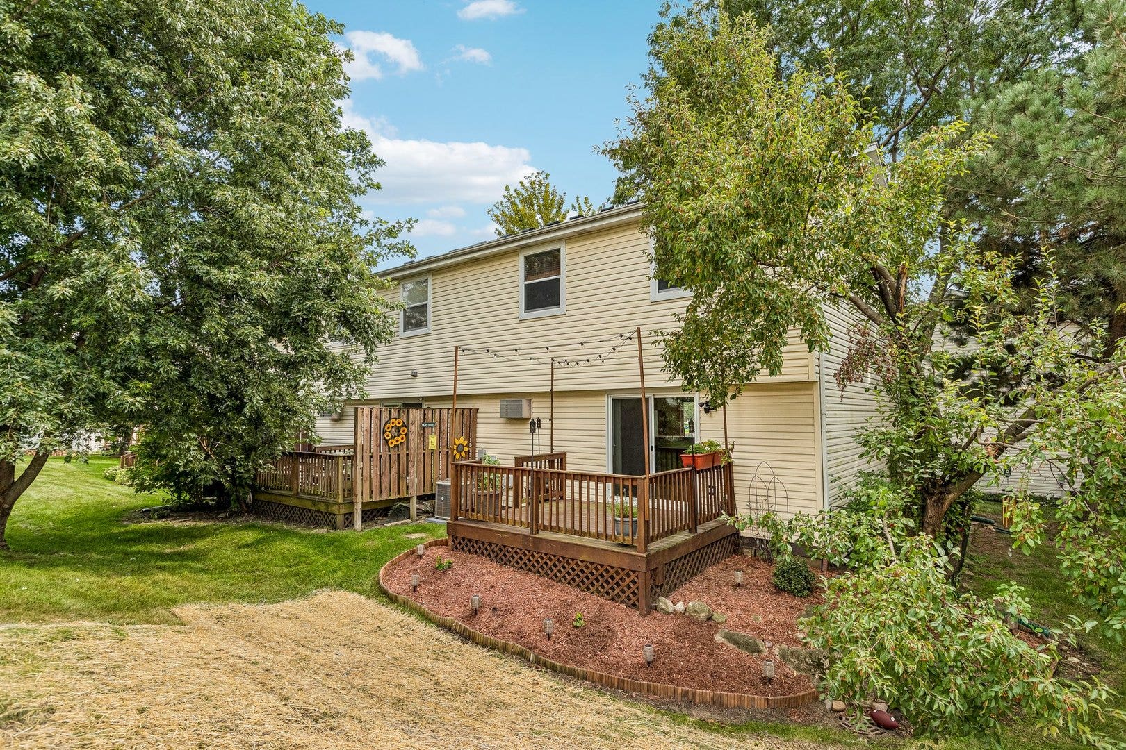 224 Raintree Court, Aurora, IL 60504 224 Raintree Court, Aurora, IL 60504