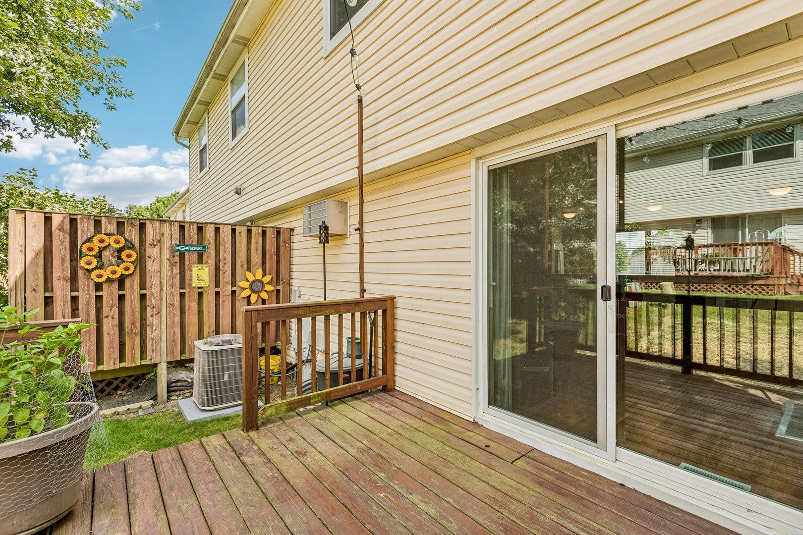 224 Raintree Court, Aurora, IL 60504 224 Raintree Court, Aurora, IL 60504