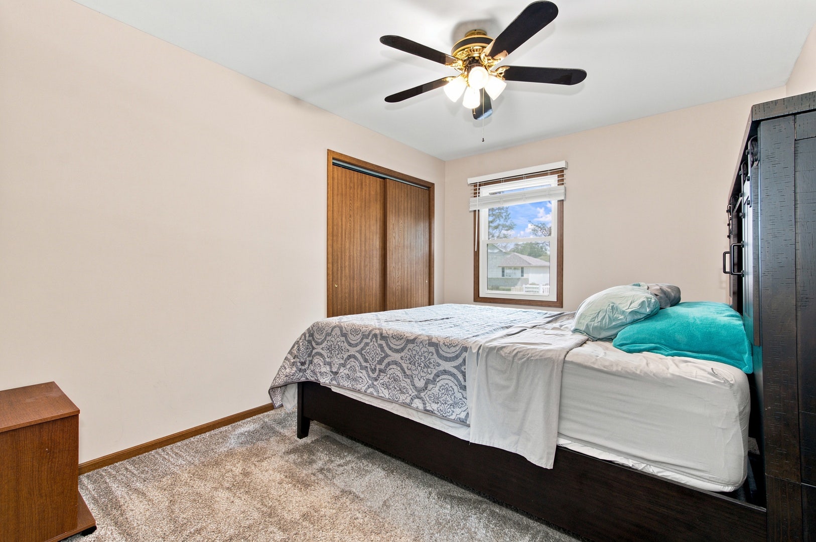 1713 Bataan Street, Joliet, IL 60435