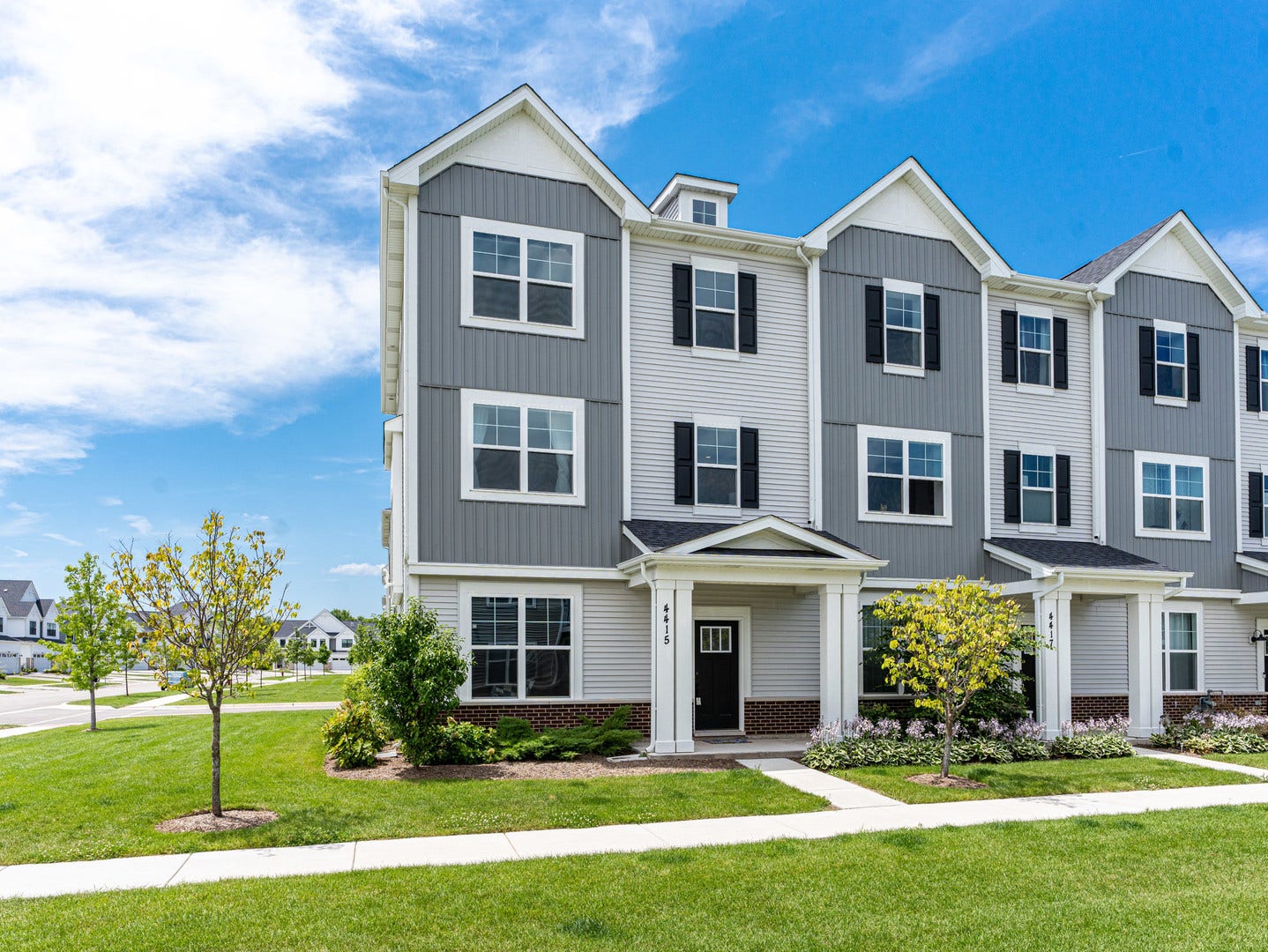 4415 Chelsea Manor Circle, Aurora, IL 60504 4415 Chelsea Manor Circle, Aurora, IL 60504
