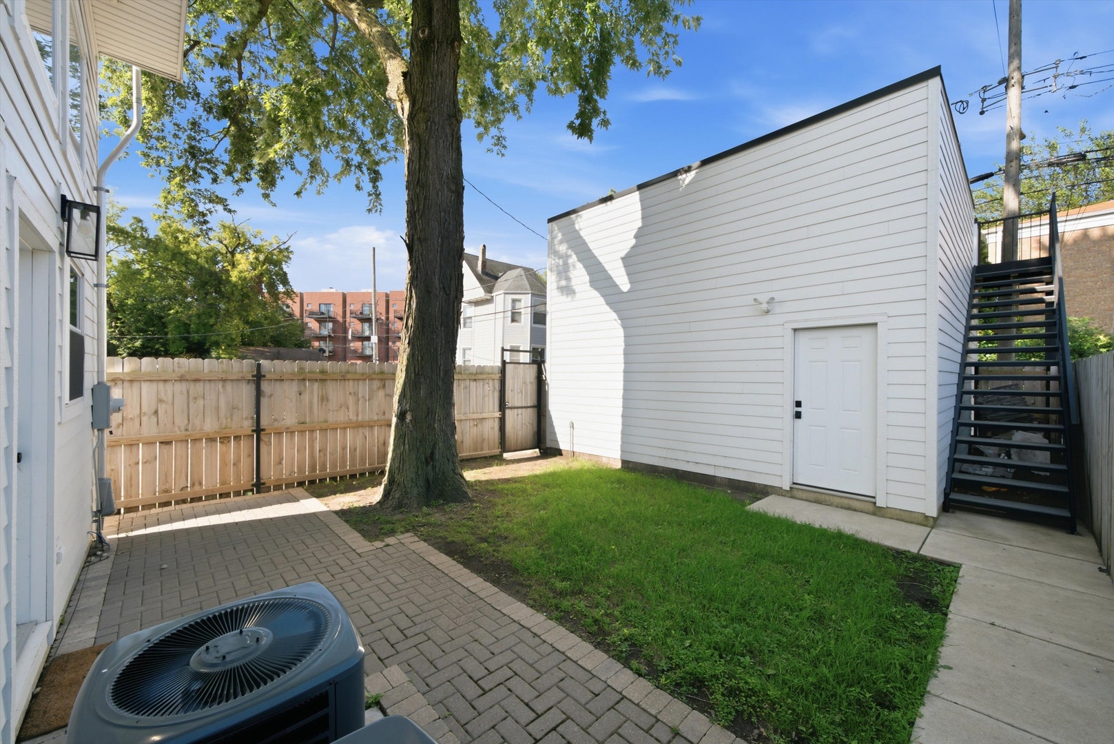 3536 N Albany Avenue, Chicago, IL 60618 3536 N Albany Avenue, Chicago, IL 60618