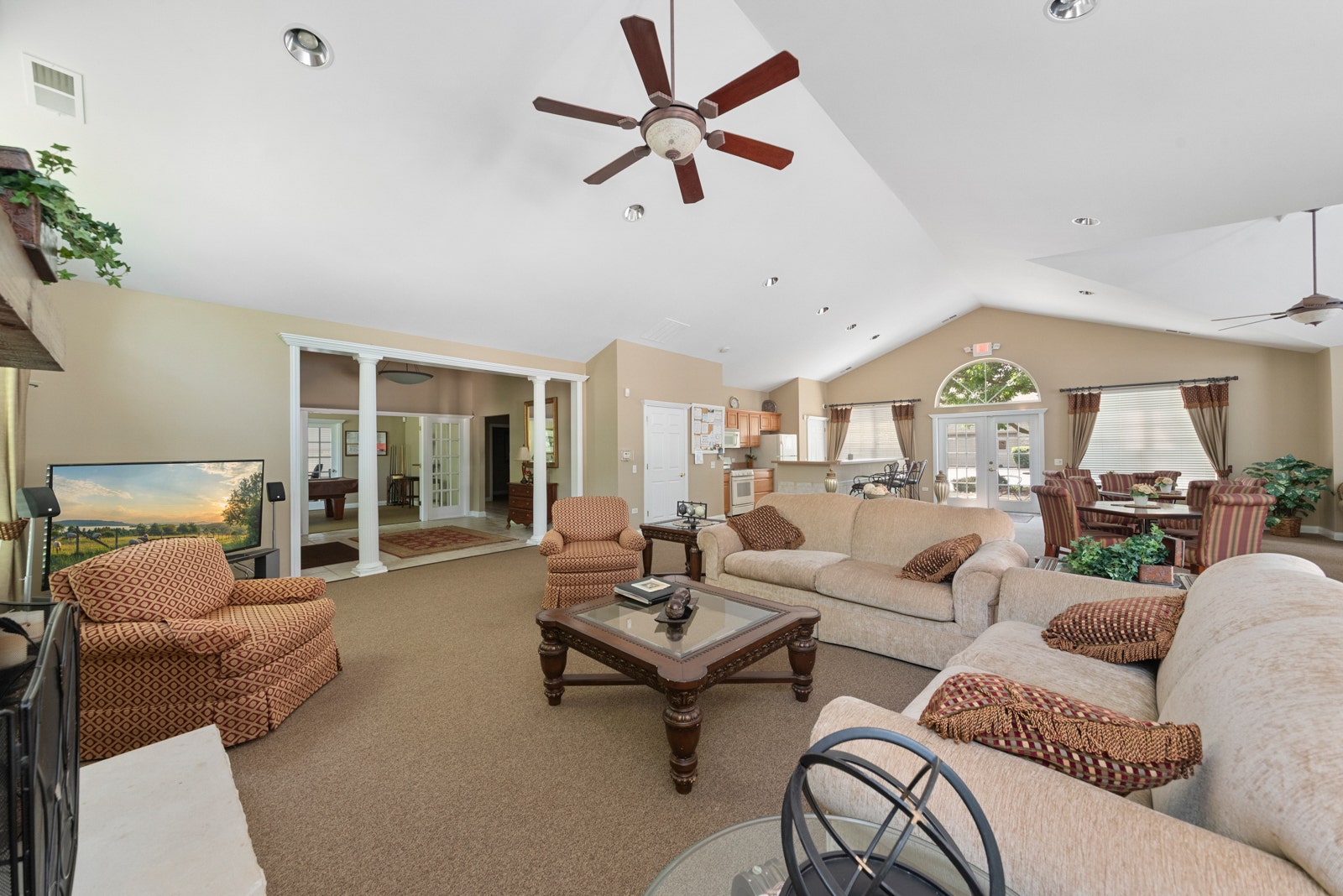 3335 Timbers Edge Circle, Joliet, IL 60431 Clubhouse from a different angle.