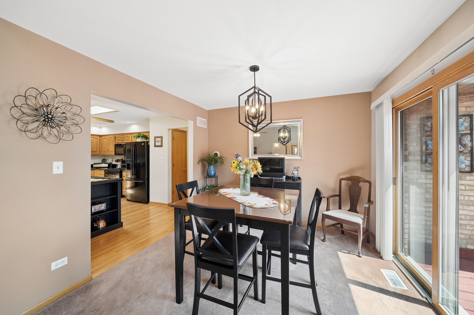 17329 S Carlyle Court, Tinley Park, IL 60487