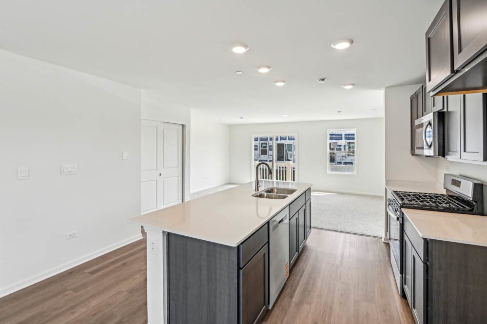 17392 Ulster Drive, Tinley Park, IL 60477 17392 Ulster Drive, Tinley Park, IL 60477