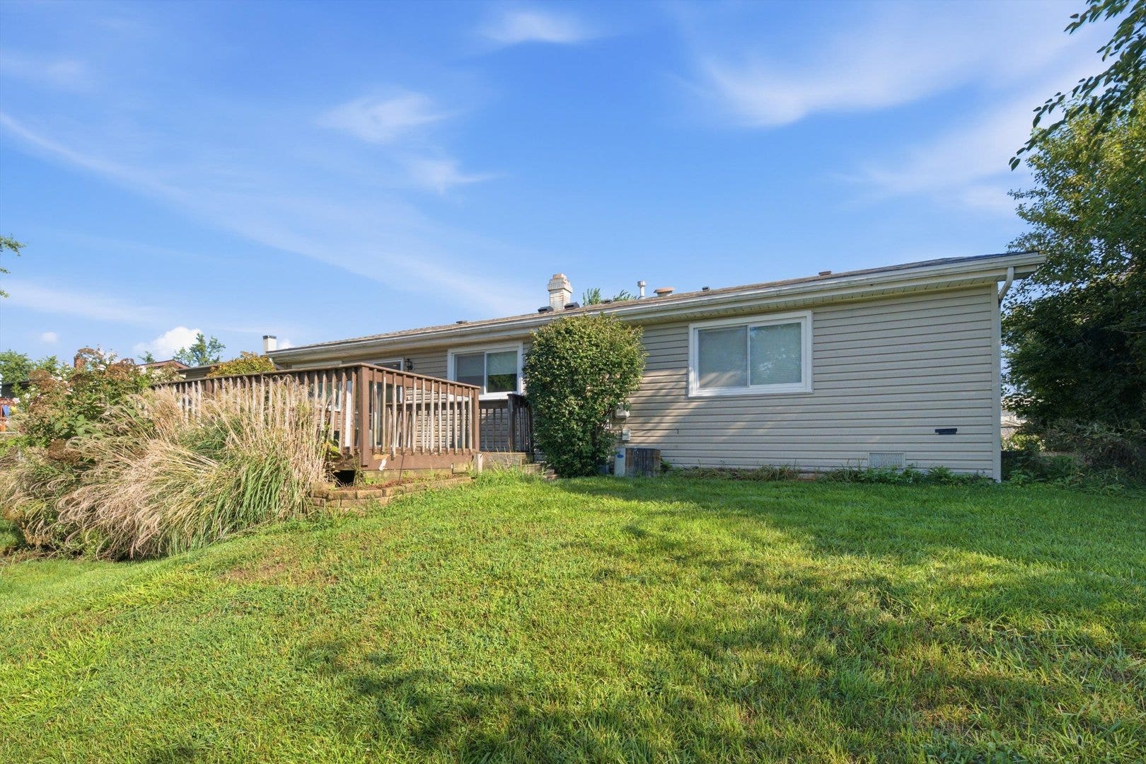 625 W Briarcliff Road, Bolingbrook, IL 60440