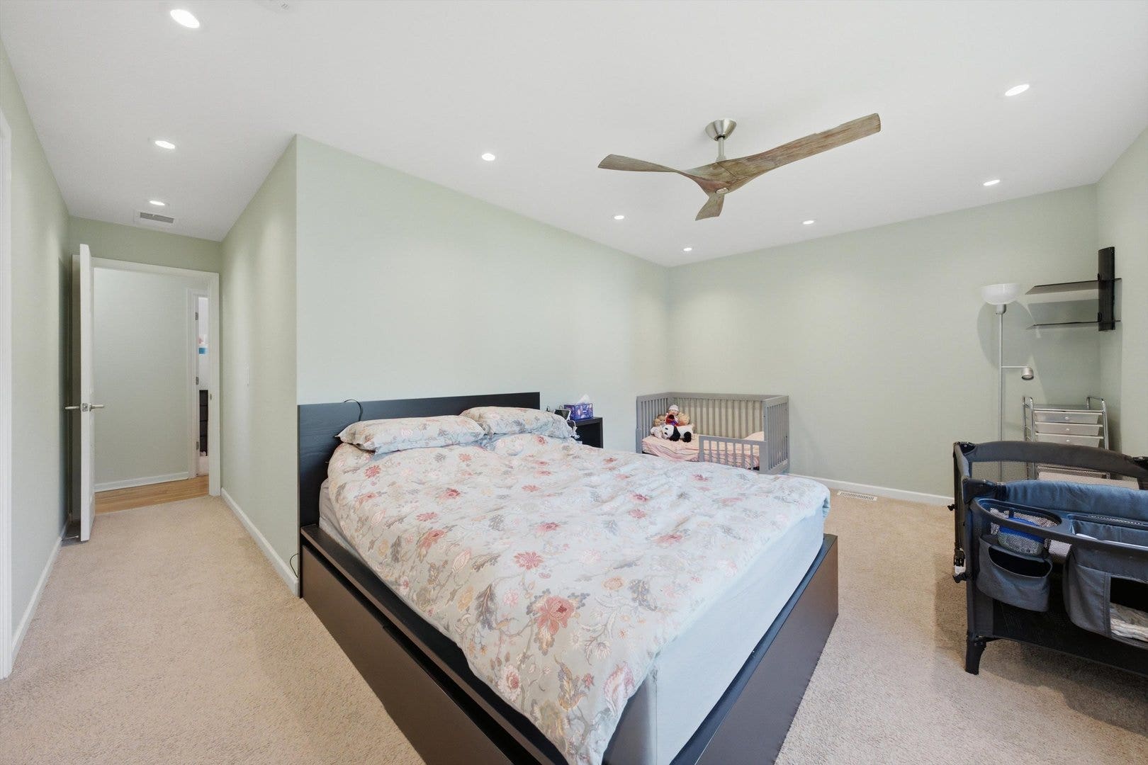 625 W Briarcliff Road, Bolingbrook, IL 60440