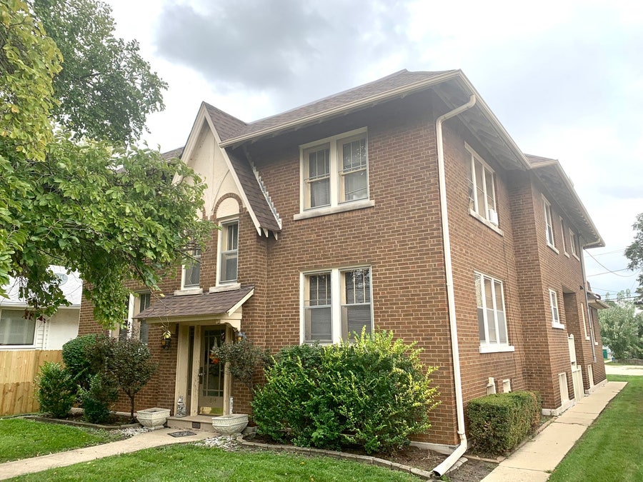 Property photo for 814 N Raynor Avenue, #1, Joliet, IL