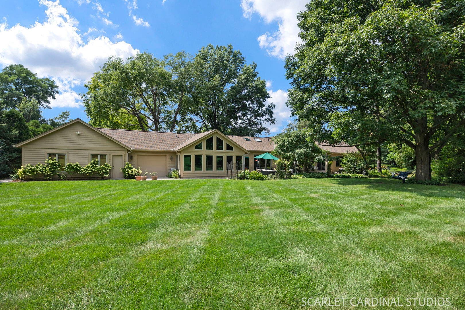 11N091 Johnstown Road, Elgin, IL 60124 11N091 Johnstown Road, Elgin, IL 60124