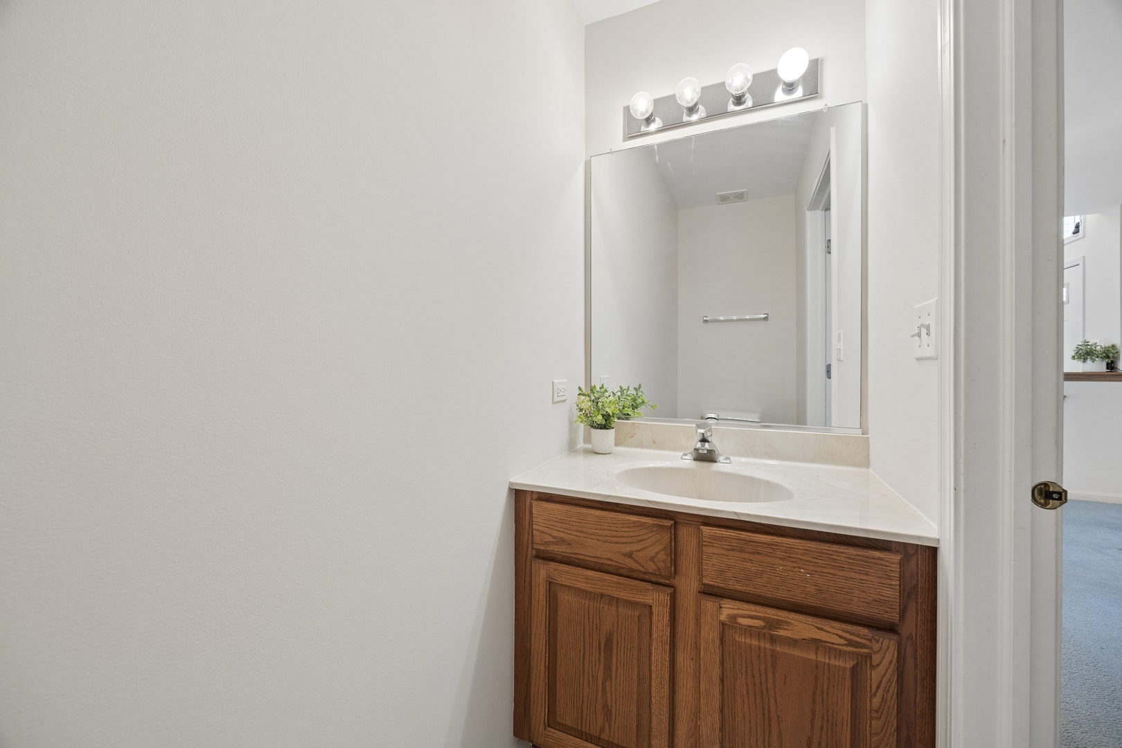 Powder room