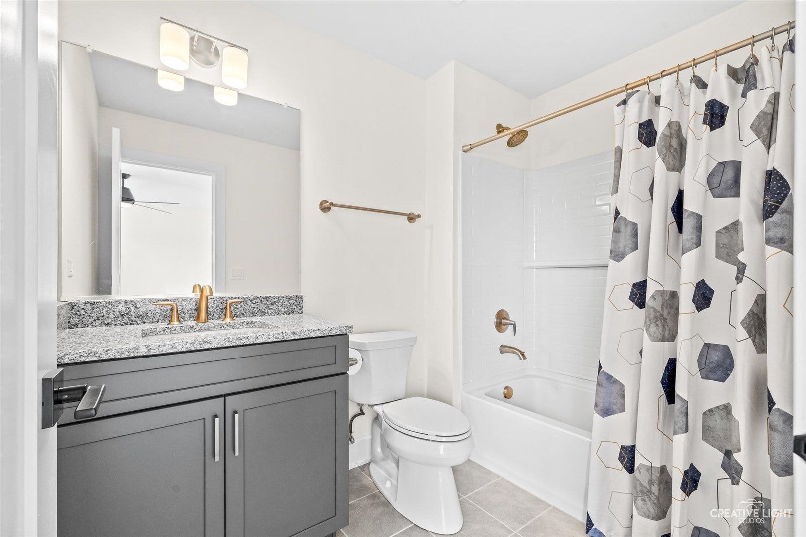 3527 S Riding Ridge, Elgin, IL 60124 3527 S Riding Ridge, Elgin, IL 60124