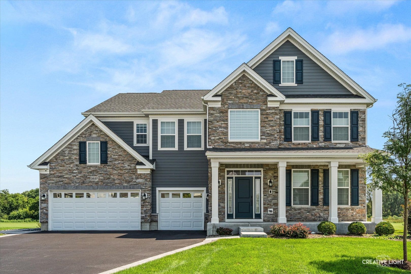 3527 S Riding Ridge, Elgin, IL 60124 3527 S Riding Ridge, Elgin, IL 60124