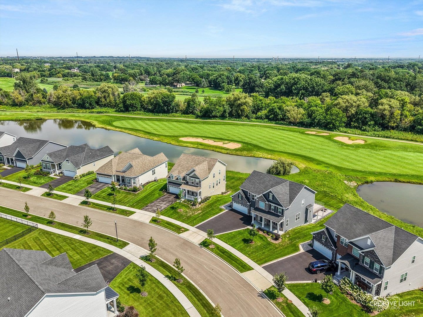 3527 S Riding Ridge, Elgin, IL 60124 3527 S Riding Ridge, Elgin, IL 60124
