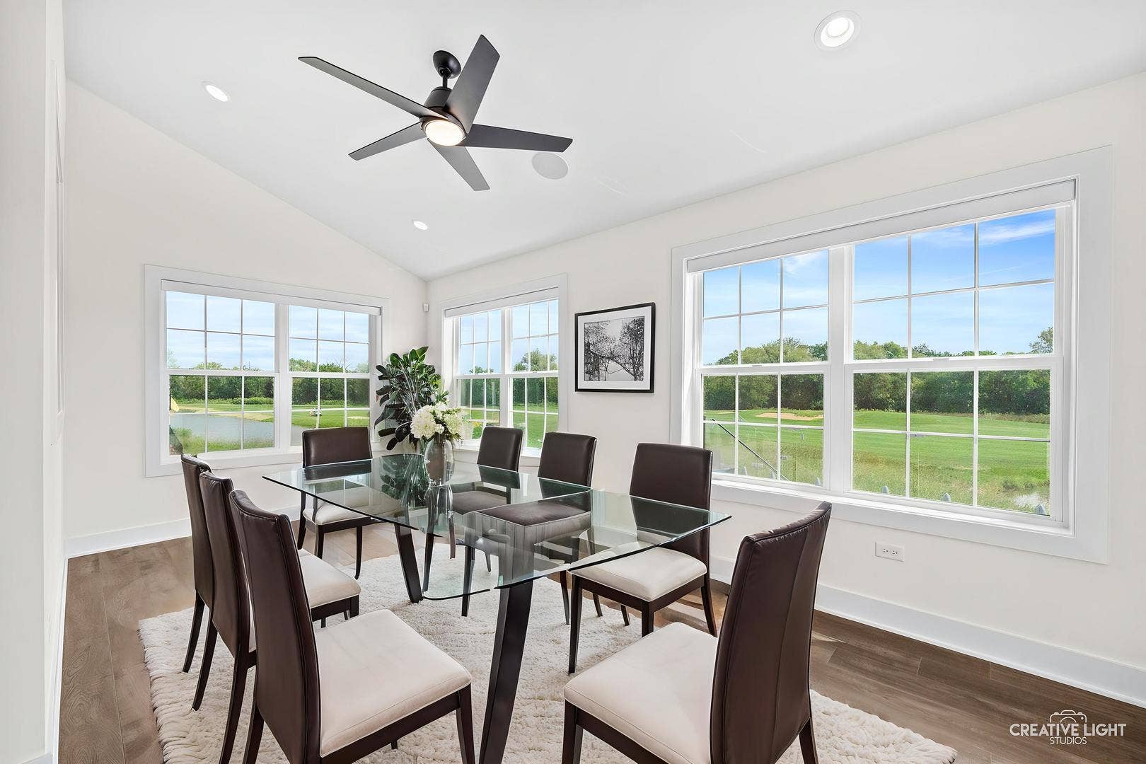 3527 S Riding Ridge, Elgin, IL 60124 3527 S Riding Ridge, Elgin, IL 60124