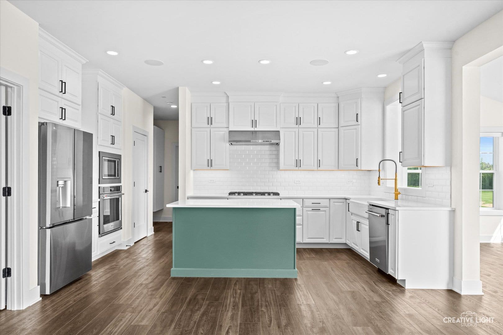 3527 S Riding Ridge, Elgin, IL 60124 3527 S Riding Ridge, Elgin, IL 60124