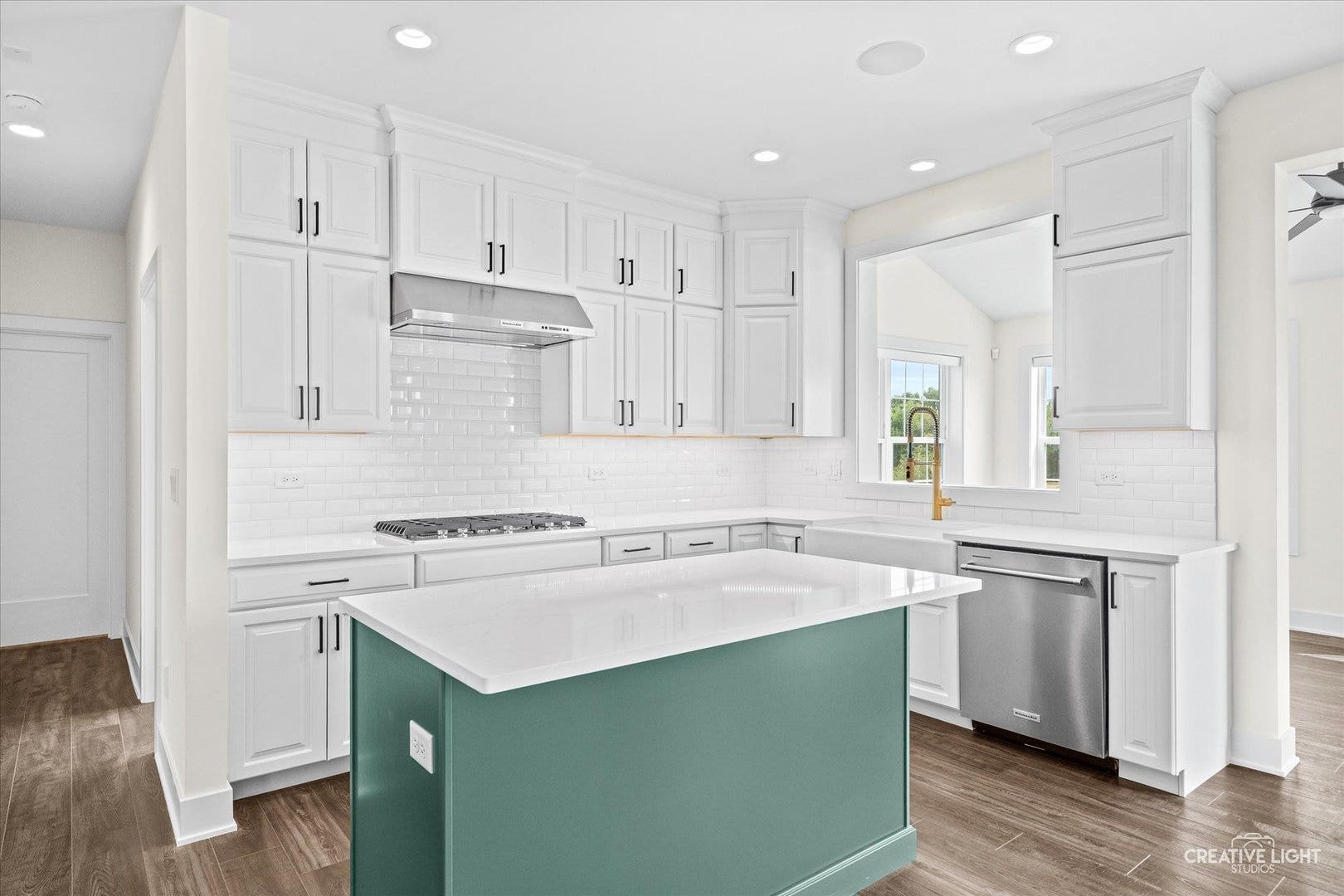 3527 S Riding Ridge, Elgin, IL 60124 3527 S Riding Ridge, Elgin, IL 60124