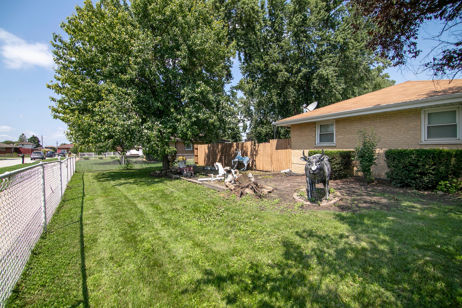 7840 W 76th Street, Bridgeview, IL 60455