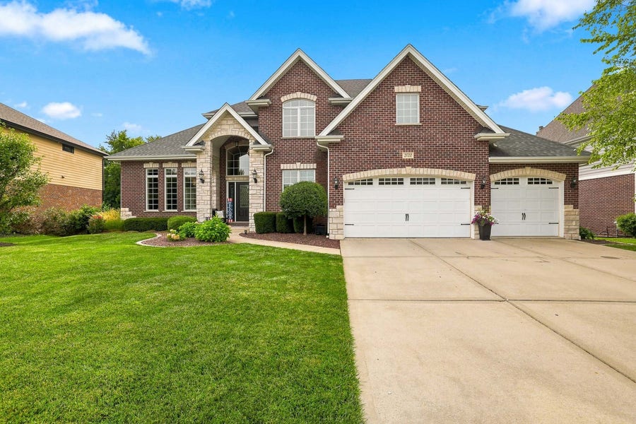 Property photo for 21700 London Bridge Drive, Mokena, IL