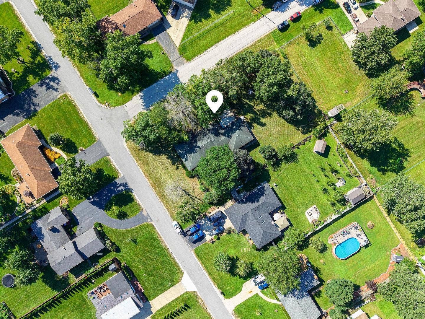 15725 New England Avenue, Tinley Park, IL 60477 15725 New England Avenue, Tinley Park, IL 60477