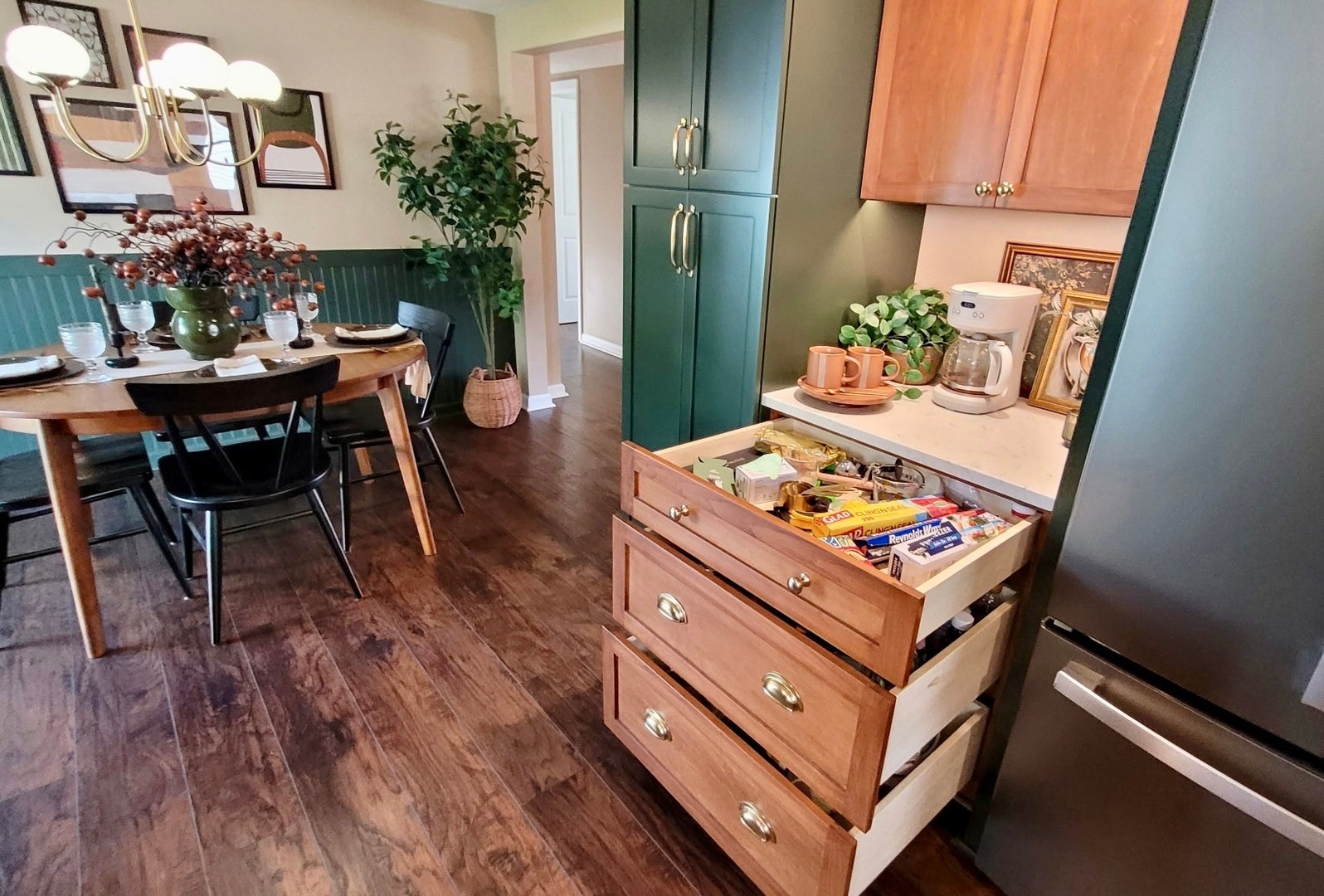 2412 Westline Drive, Joliet, IL 60431 2412 Westline Drive, Joliet, IL 60431