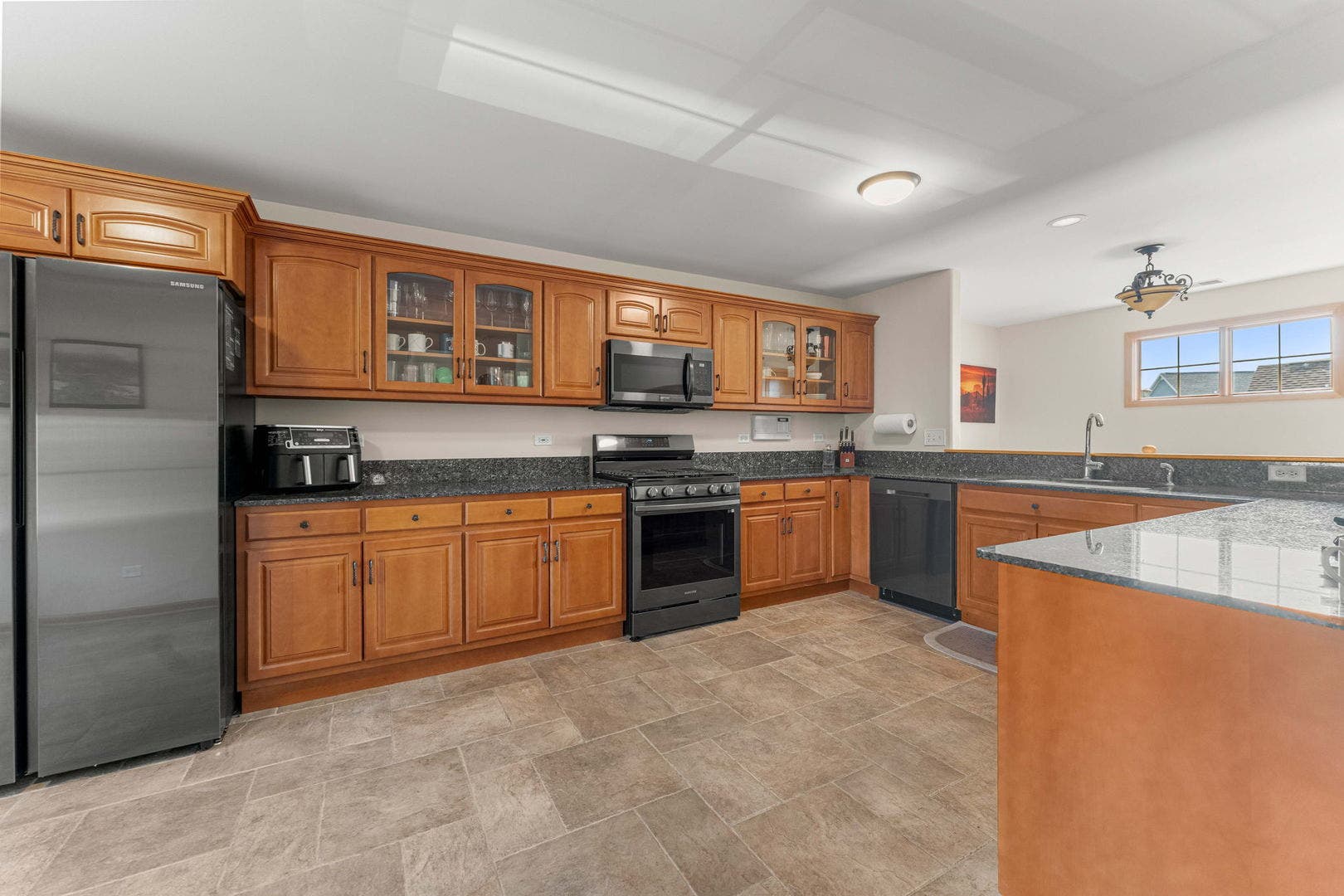 21332 Windy Hill Drive, Frankfort, IL 60423 21332 Windy Hill Drive, Frankfort, IL 60423