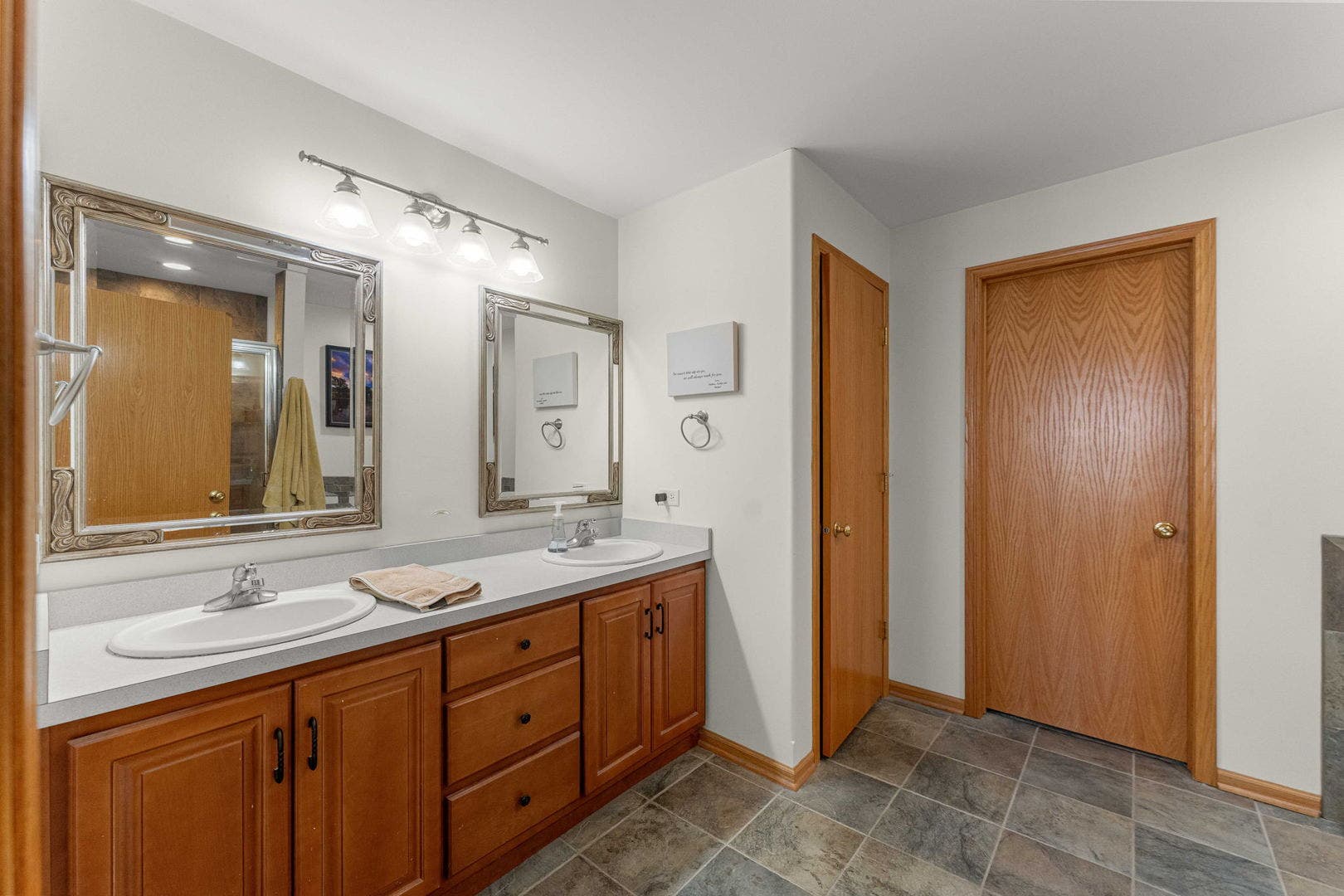 21332 Windy Hill Drive, Frankfort, IL 60423 21332 Windy Hill Drive, Frankfort, IL 60423