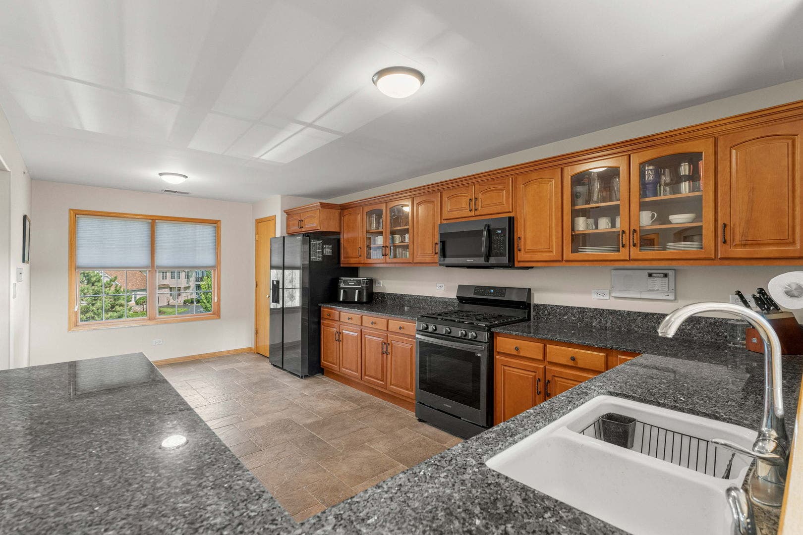 21332 Windy Hill Drive, Frankfort, IL 60423 21332 Windy Hill Drive, Frankfort, IL 60423