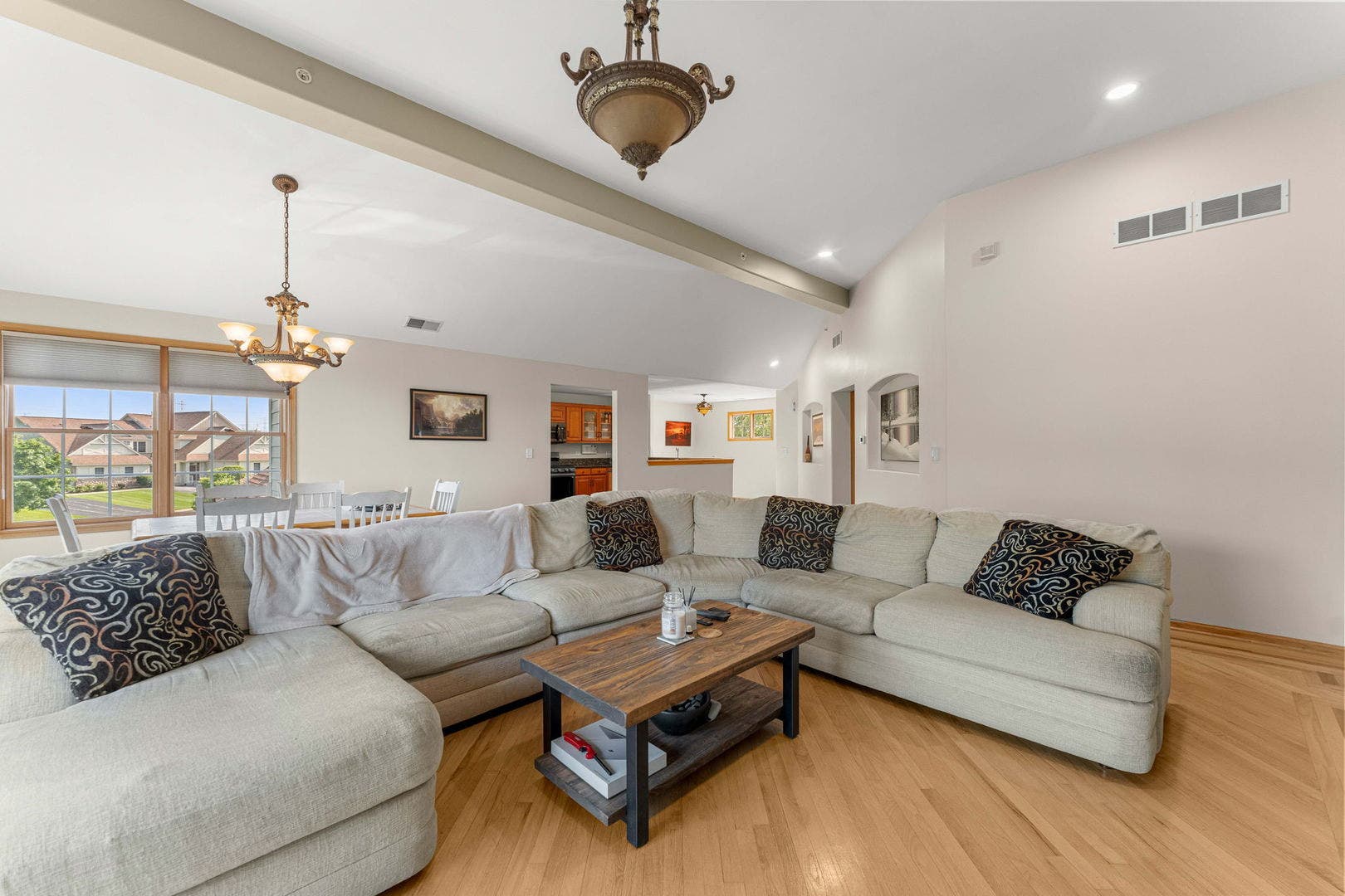 21332 Windy Hill Drive, Frankfort, IL 60423 21332 Windy Hill Drive, Frankfort, IL 60423