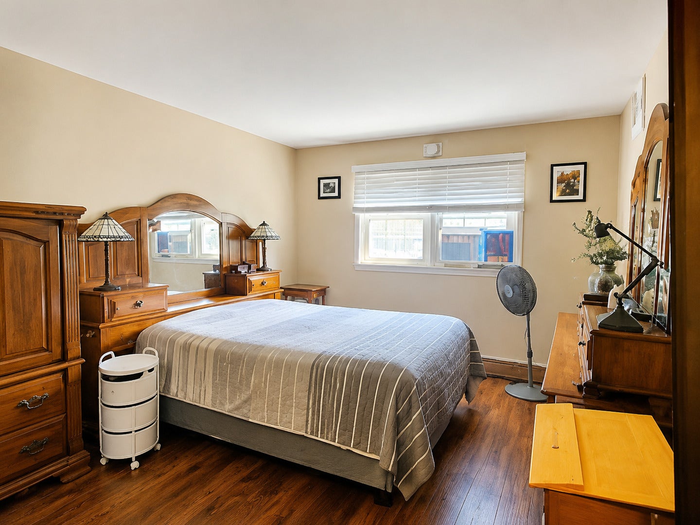 2415 Ogden Avenue, #5, Downers Grove, IL 60515 2415 Ogden Avenue, #5, Downers Grove, IL 60515