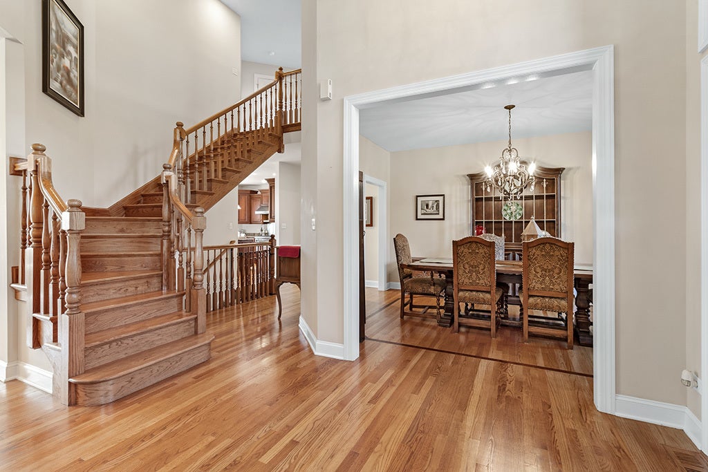 54 Long Cove Drive, Lemont, IL 60439 54 Long Cove Drive, Lemont, IL 60439