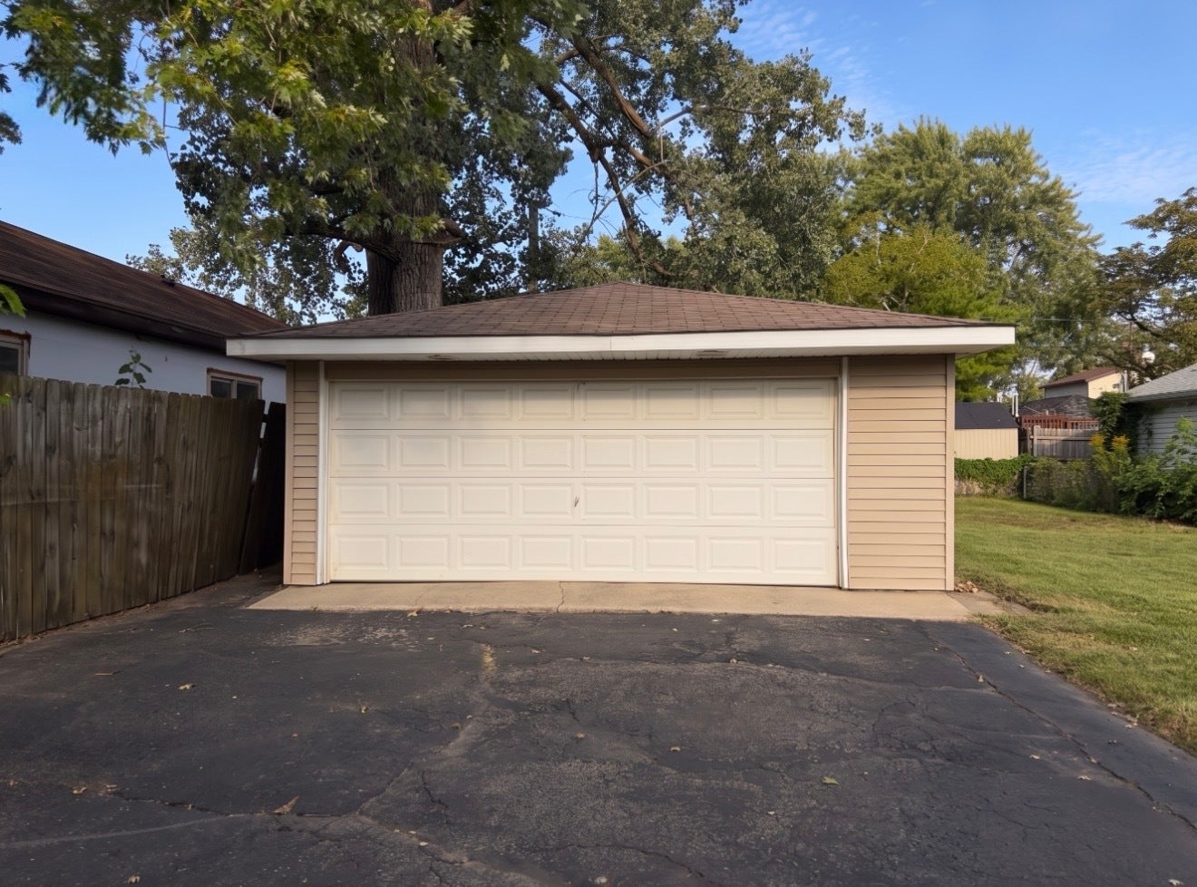 8913 Central Avenue, Oak Lawn, IL 60453 8913 Central Avenue, Oak Lawn, IL 60453