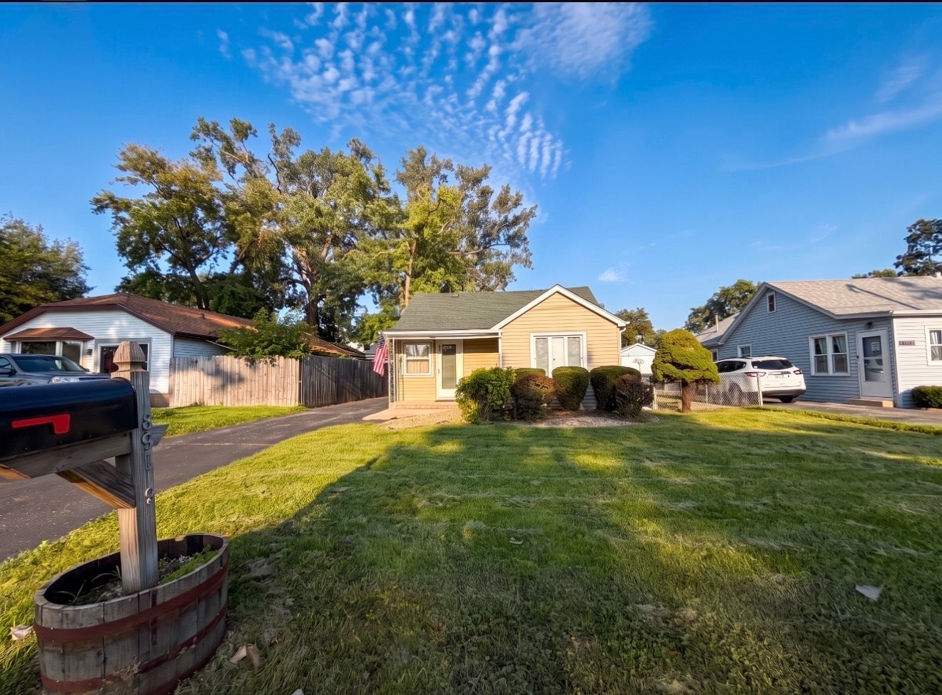 8913 Central Avenue, Oak Lawn, IL 60453 8913 Central Avenue, Oak Lawn, IL 60453