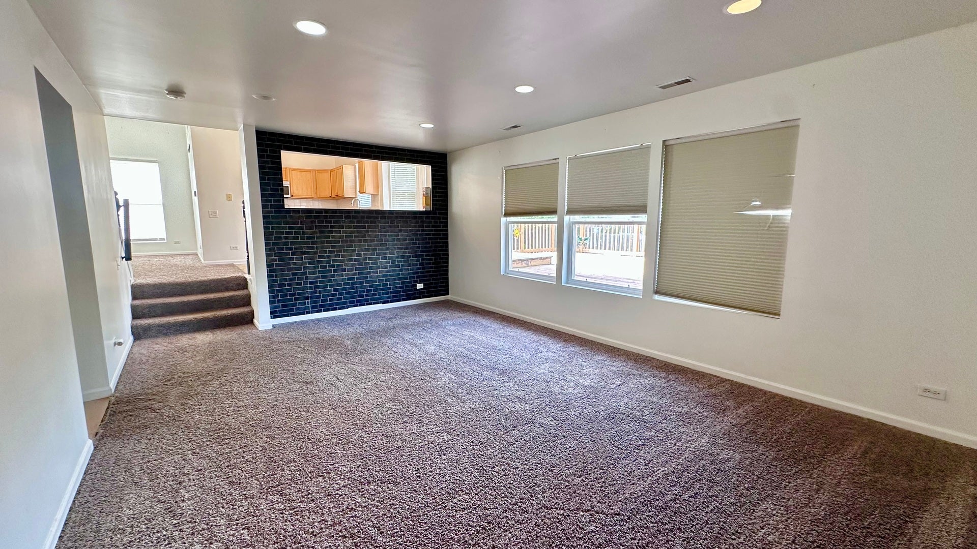 1793 DELTA Drive, Aurora, IL 60503 1793 DELTA Drive, Aurora, IL 60503