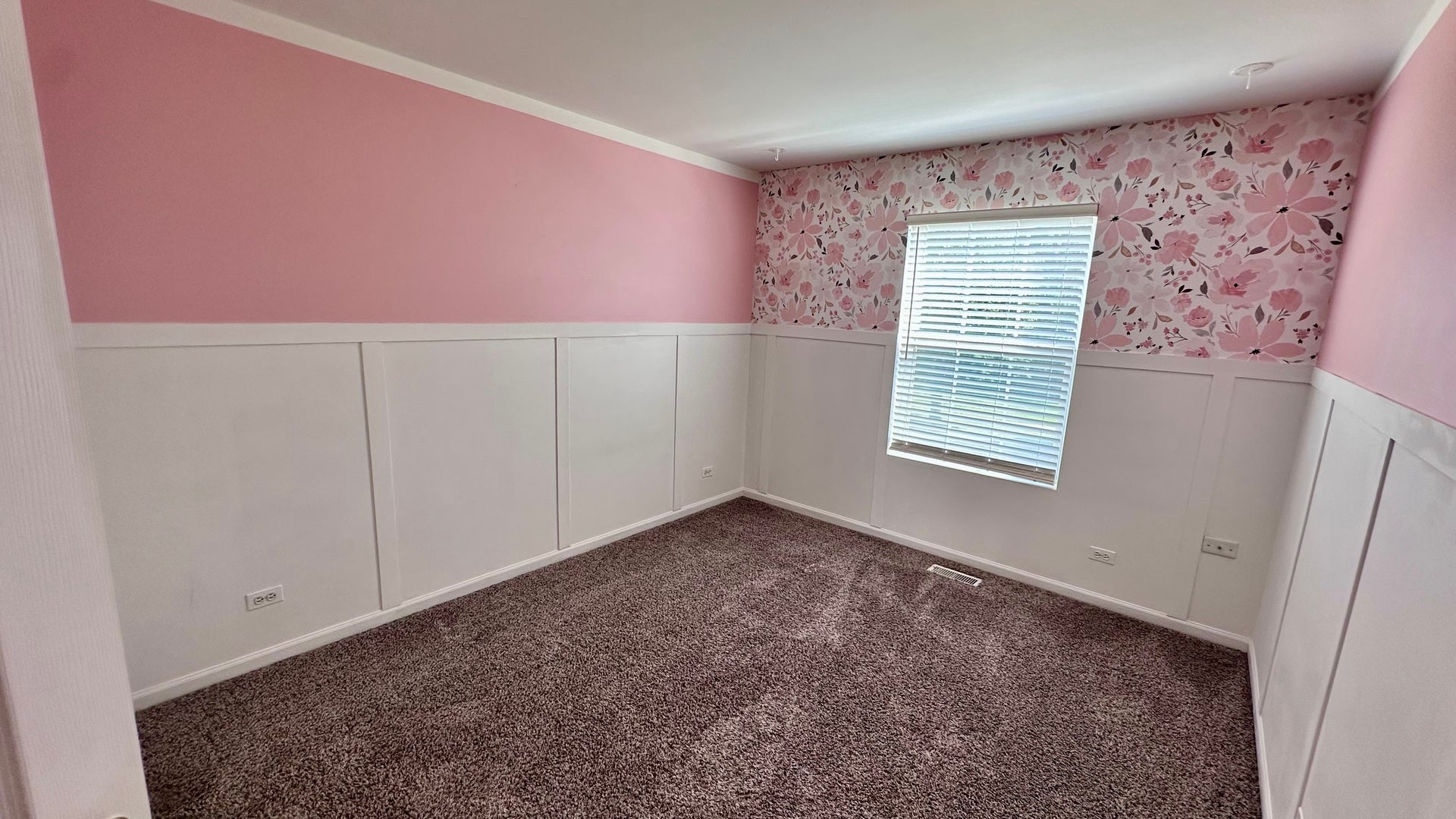 1793 DELTA Drive, Aurora, IL 60503 1793 DELTA Drive, Aurora, IL 60503