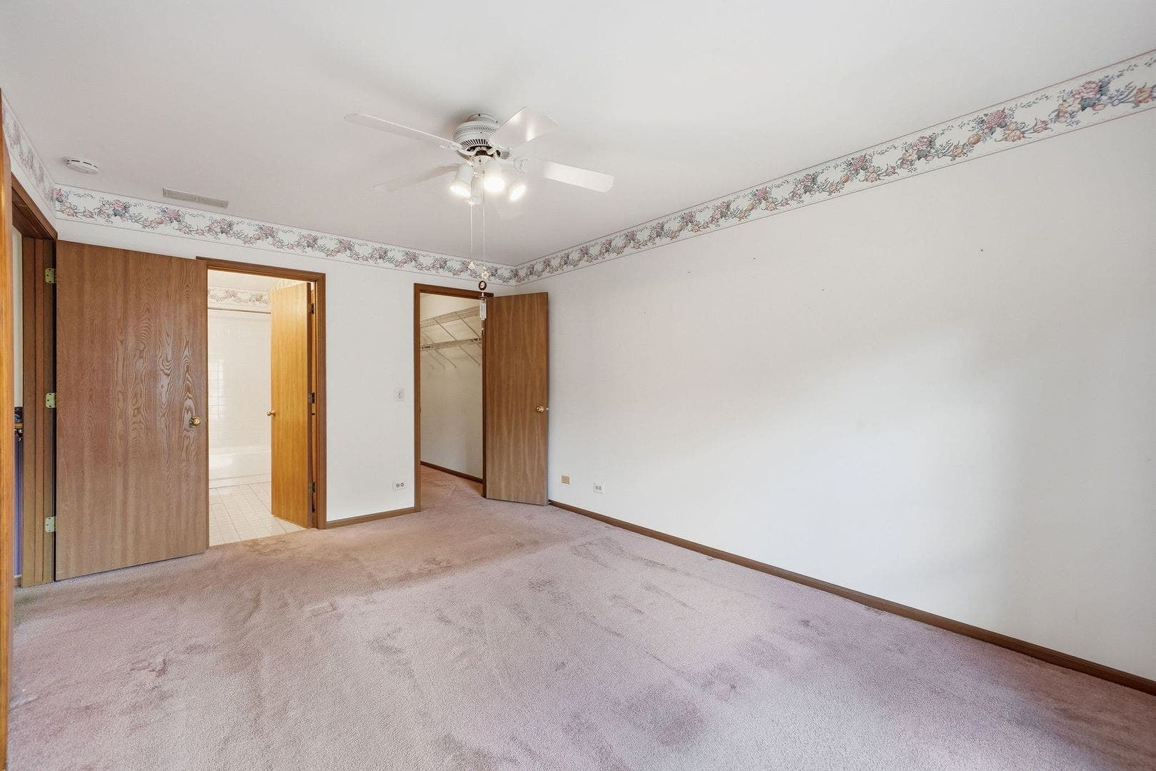 864 N Shady Oaks Drive, #864, Elgin, IL 60120 864 N Shady Oaks Drive, #864, Elgin, IL 60120