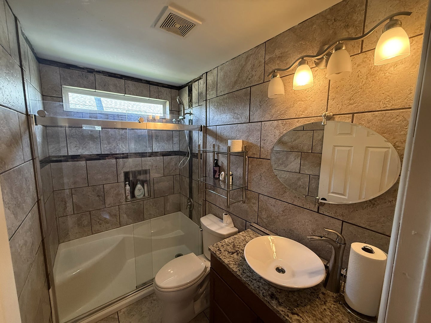 559 Payton Lane, Bolingbrook, IL 60440 559 Payton Lane, Bolingbrook, IL 60440