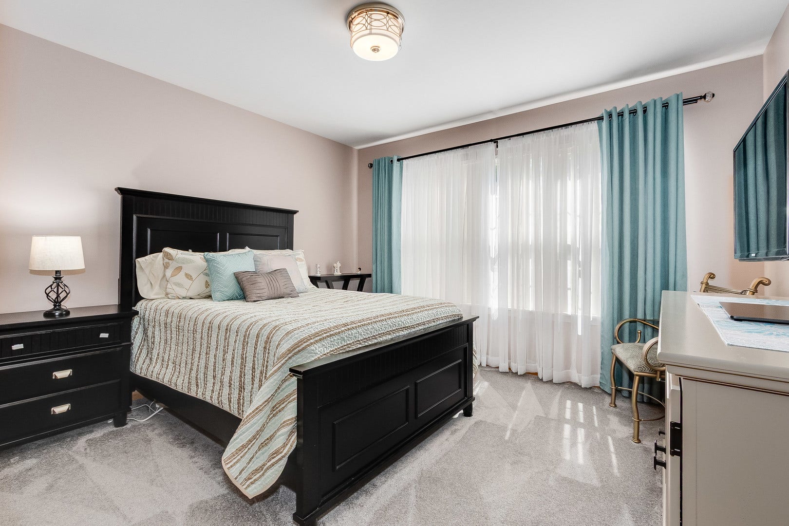 732 BRITA Trail, Minooka, IL 60447 732 BRITA Trail, Minooka, IL 60447