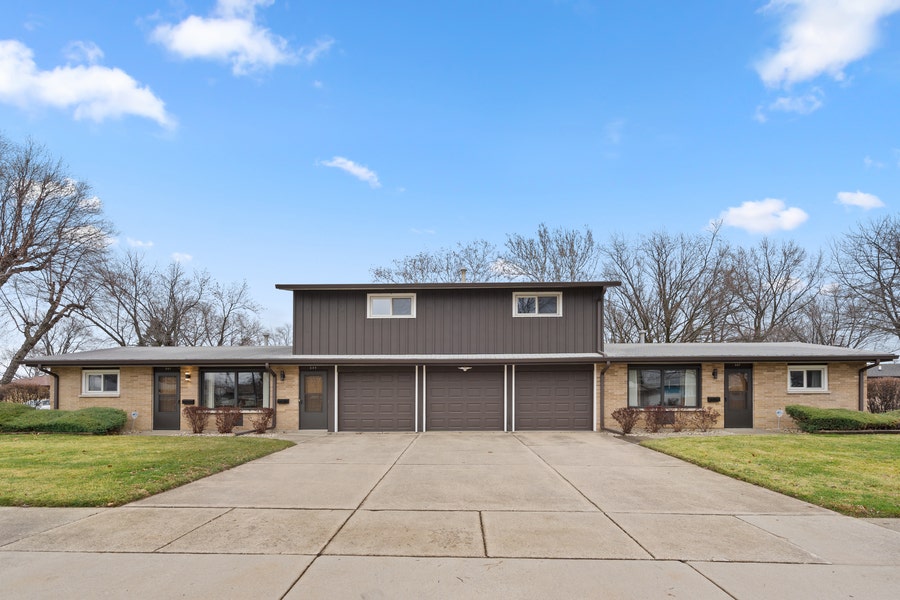 Property photo for 541 N Edgelawn Drive, #541, Aurora, IL