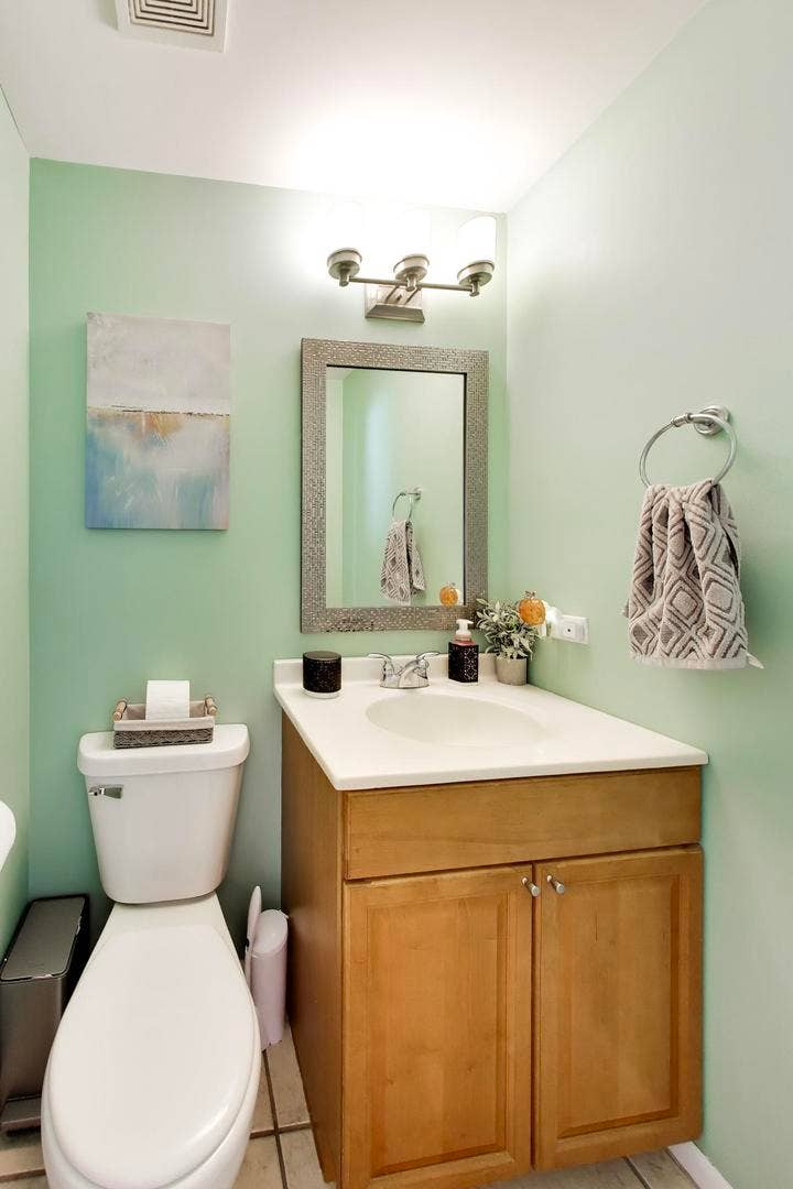 907 Joanne Drive, Minooka, IL 60447 907 Joanne Drive, Minooka, IL 60447