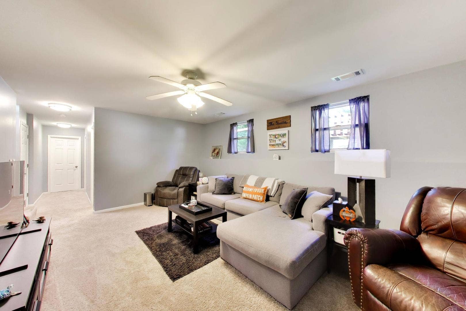 907 Joanne Drive, Minooka, IL 60447 907 Joanne Drive, Minooka, IL 60447
